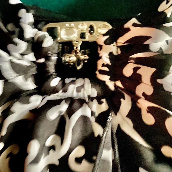 Top - Picture 6 of 9